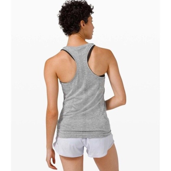 Swiftly Tech Racerback Tank Top 2.0 Hip Length Heather Grey Athletic Top Size 6 - Picture 2 of 9